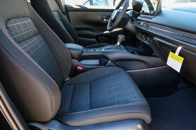 New 2025 Honda HR-V Sport image 21