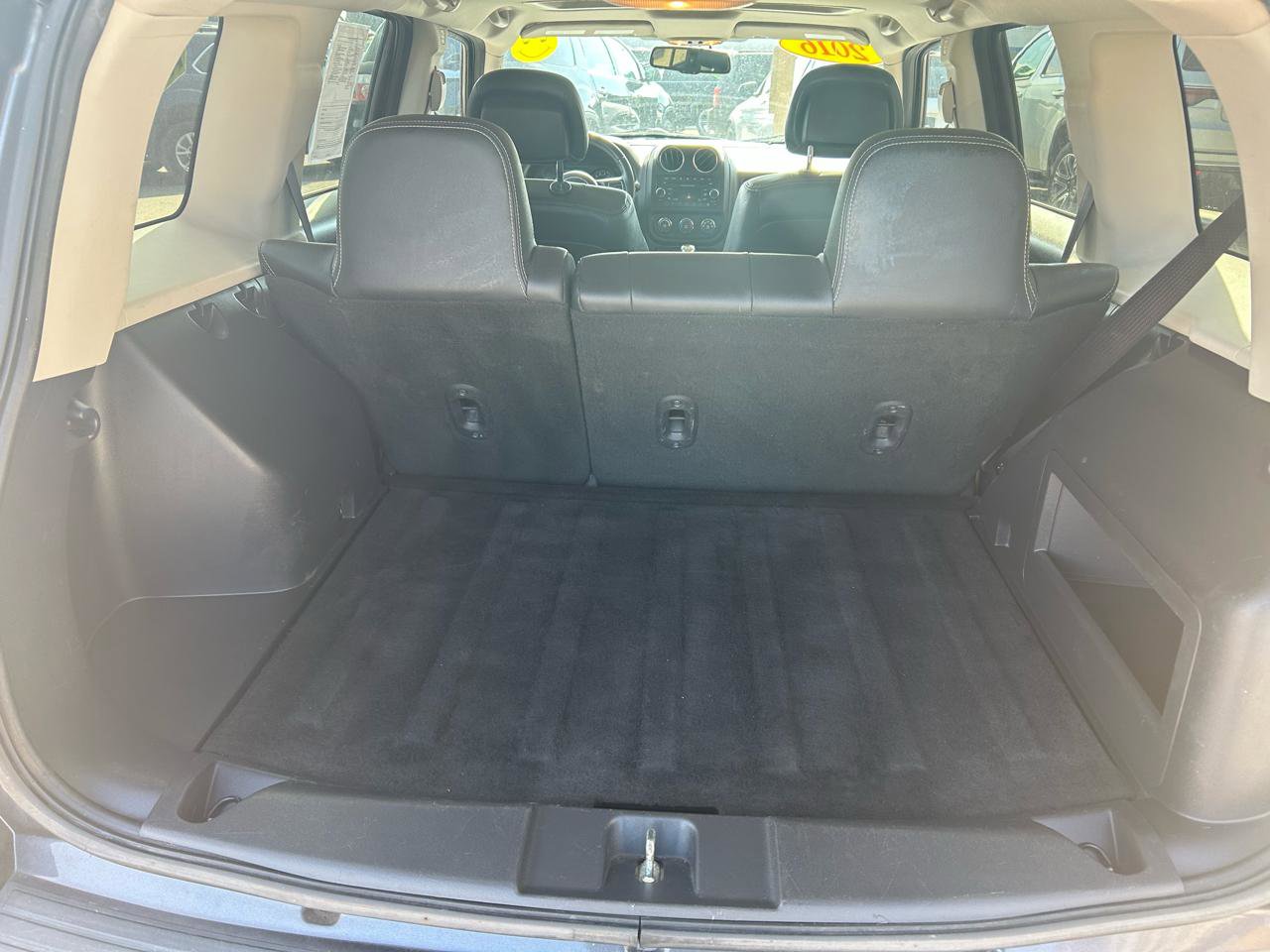 Used 2016 Jeep Patriot High Altitude image 17