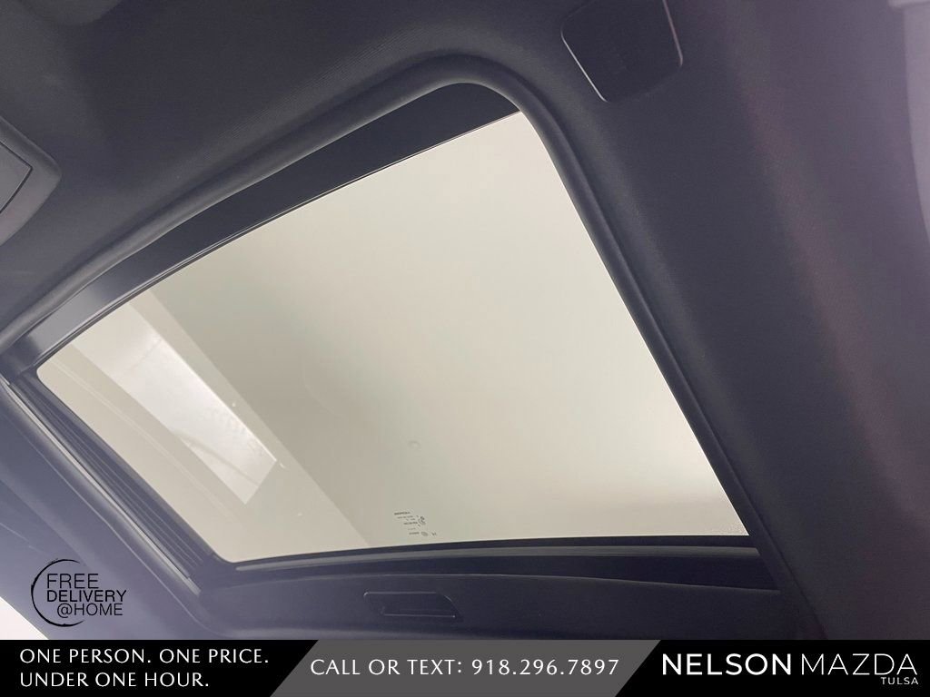 Used 2023 Dodge Challenger R/T w/ Blacktop Package image 32