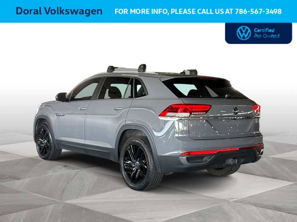 Certified 2023 Volkswagen Atlas Cross Sport SE w/ Black Wheel Package FWD image 6