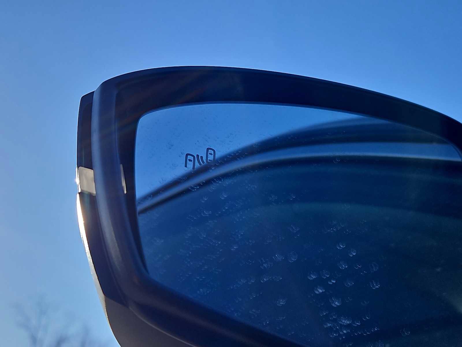 Used 2019 Volkswagen Tiguan SE w/ Panoramic Sunroof Package AWD/4WD image 21