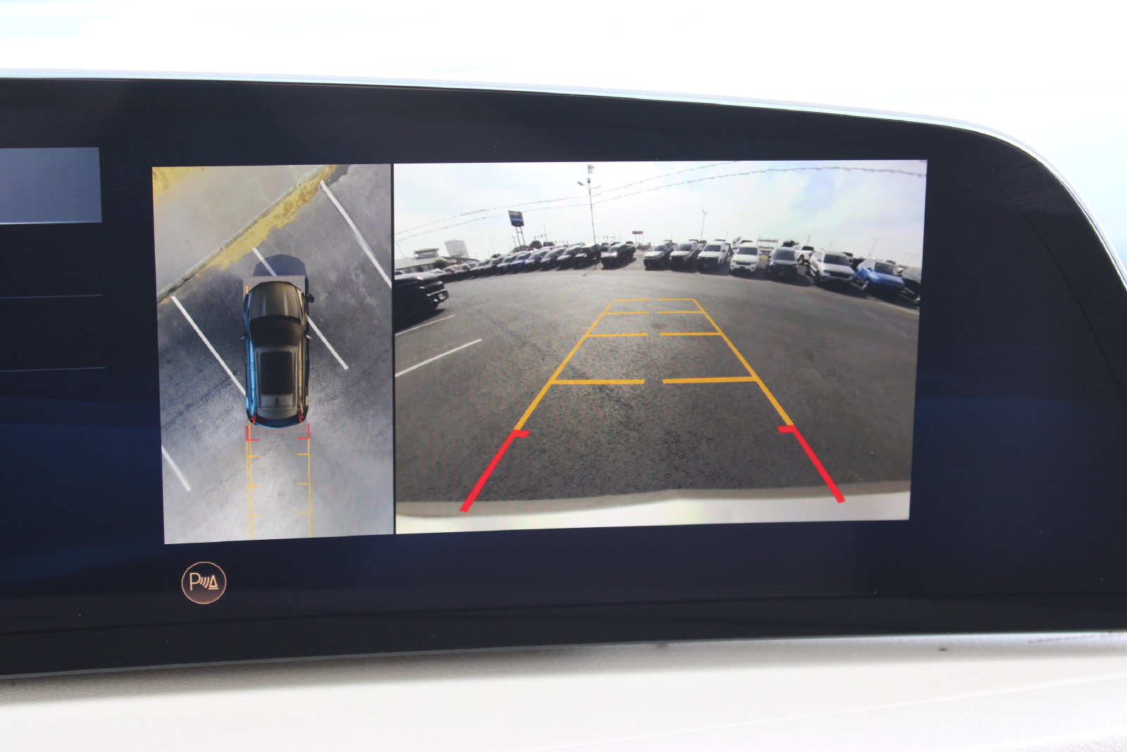 Used 2025 Cadillac XT4 Premium Luxury FWD image 16