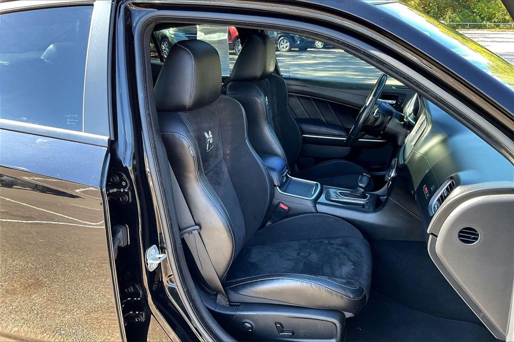 Certified 2022 Dodge Charger Scat Pack w/ Plus Group image 7