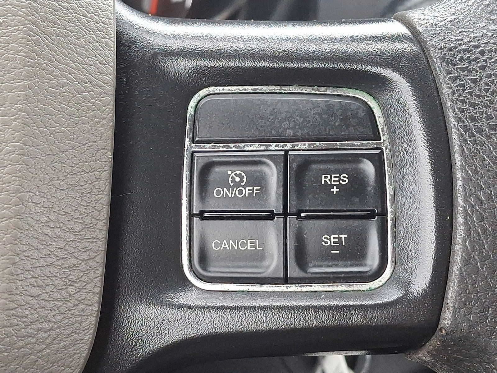 Used 2012 RAM 5500 4X4 2dr Regular Cab 168.5 in. w/ PWR & Remote Entry Group image 22