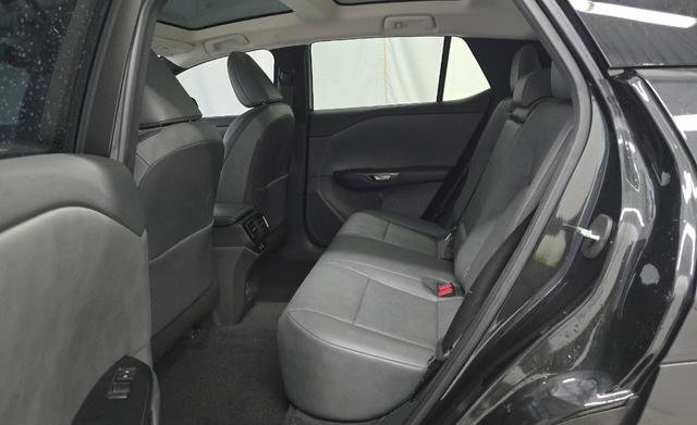 Used 2024 Lexus RZ 450e Premium w/ Technology Package image 8