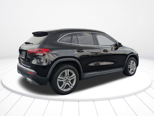 Used 2023 Mercedes-Benz GLA 250 4MATIC image 11
