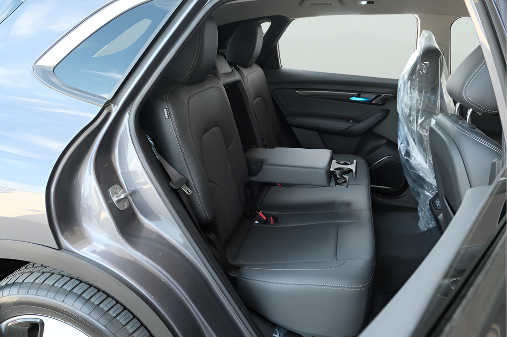 New 2025 VinFast VF 8 Eco AWD/4WD image 19