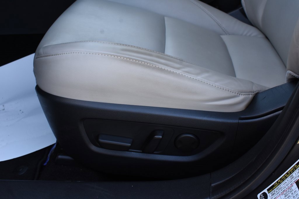 Used 2023 MAZDA CX-30 AWD 2.5 S w/ Preferred Package image 16