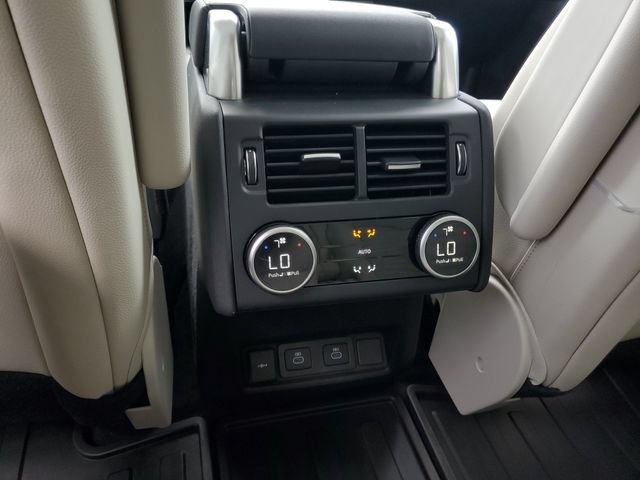 Certified 2025 Land Rover Discovery S AWD/4WD image 12