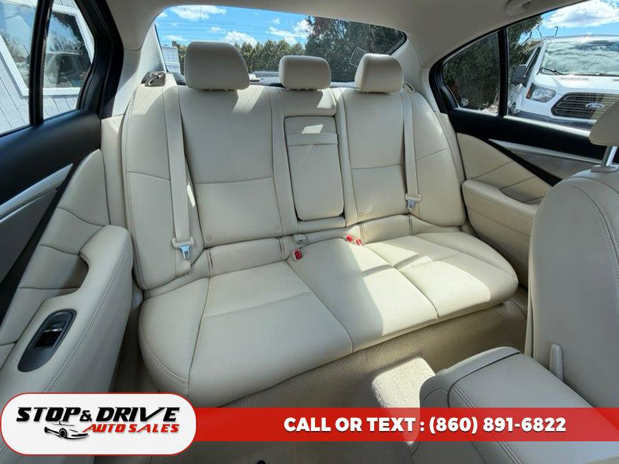 Used 2015 INFINITI Q50 Premium w/ Navigation Package AWD/4WD image 18