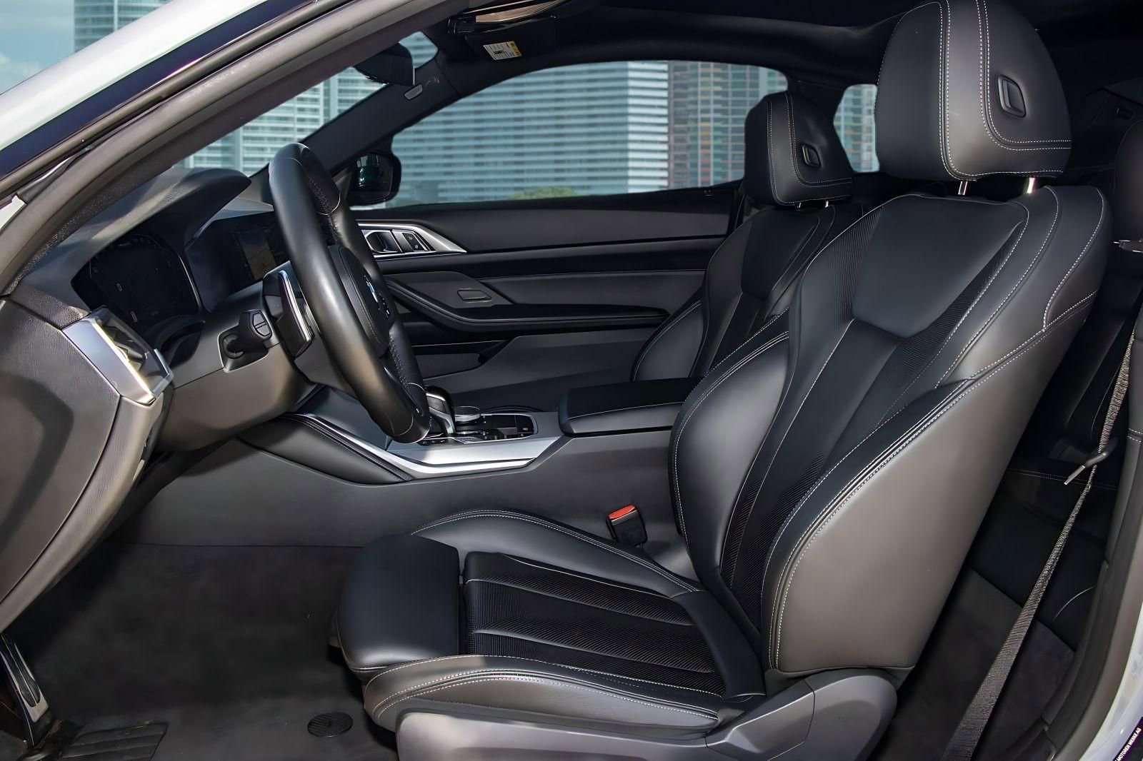 Used 2022 BMW M440i Coupe w/ Premium Package image 16