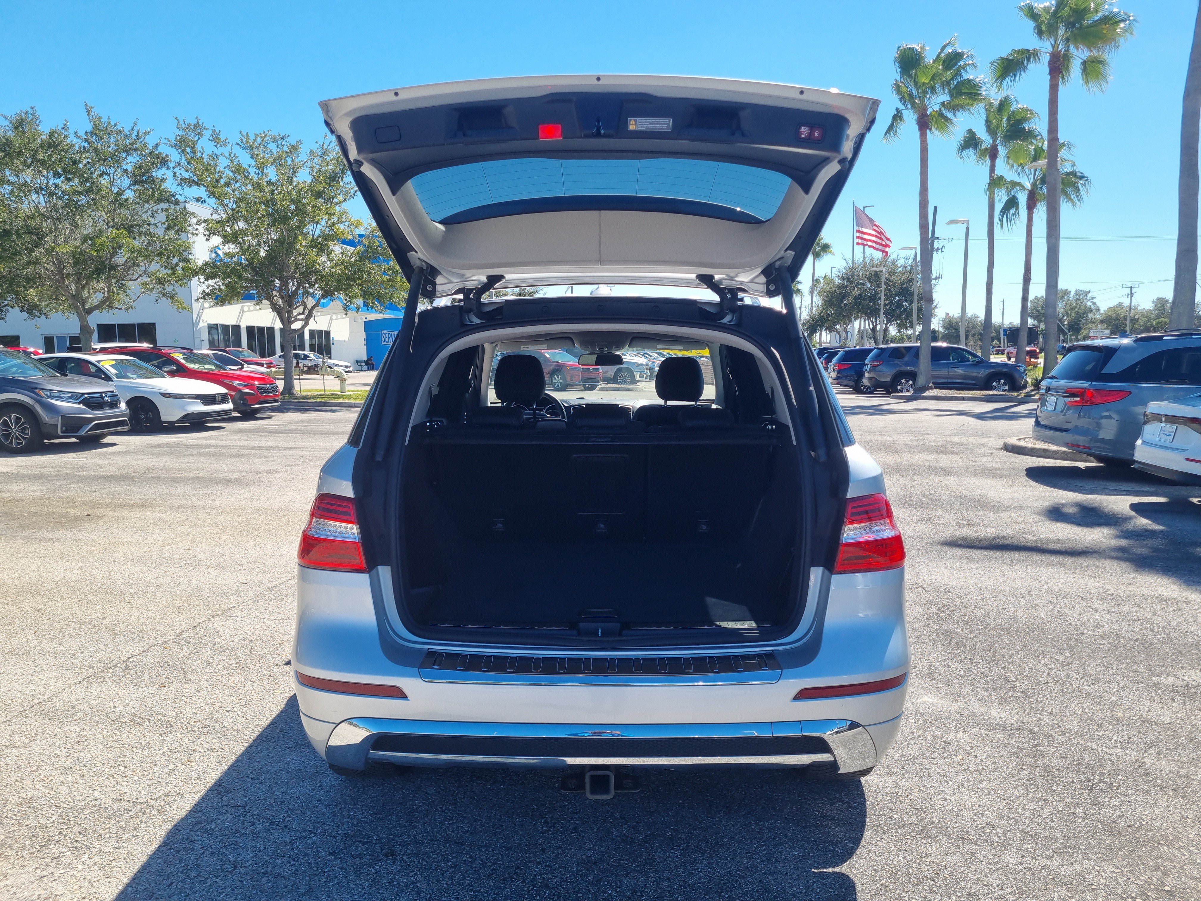 Used 2014 Mercedes-Benz ML 550 4MATIC image 13