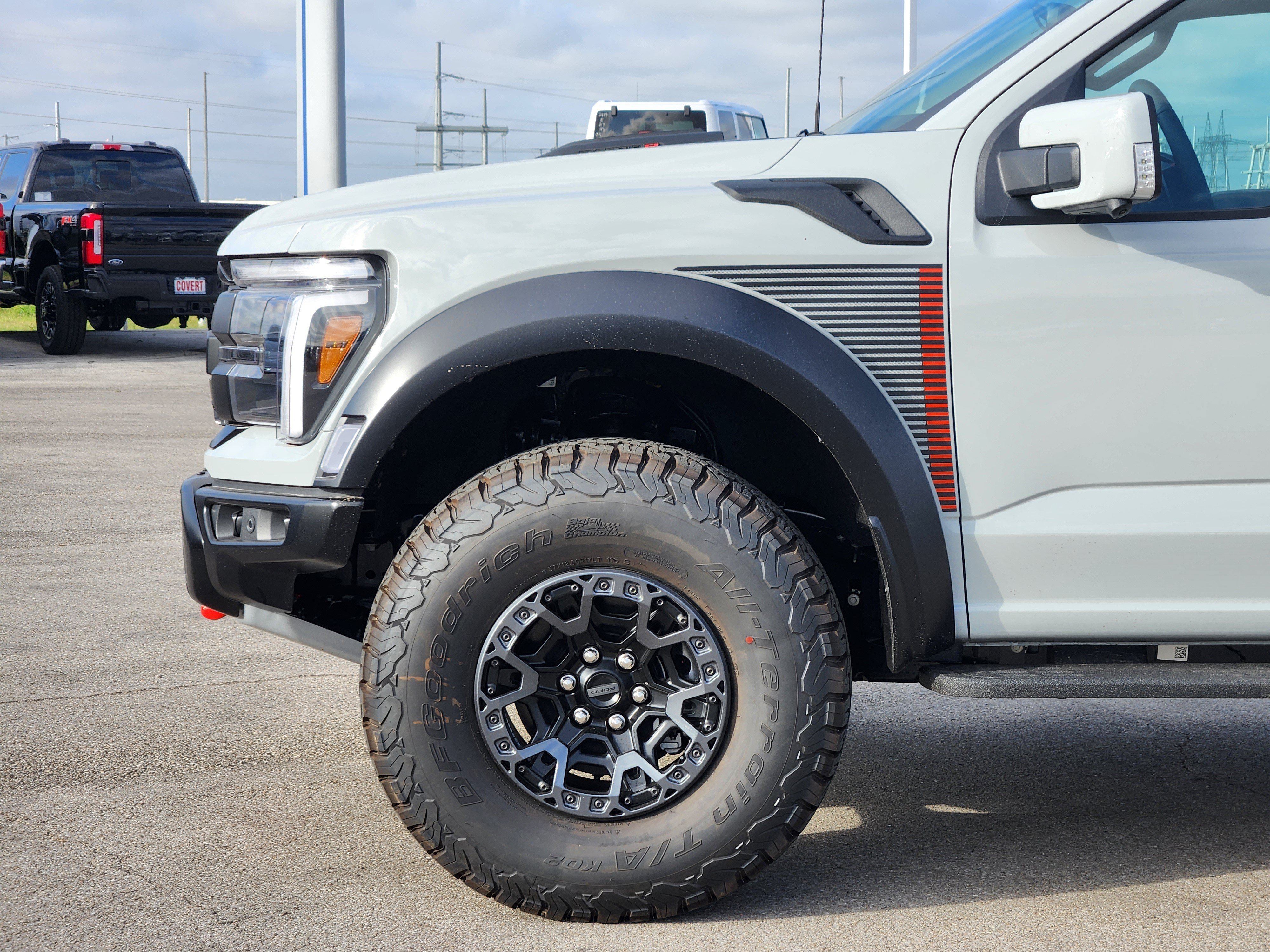 New 2026 Ford F150 Raptor w/ Equipment Group 803A Raptor R AWD/4WD image 7