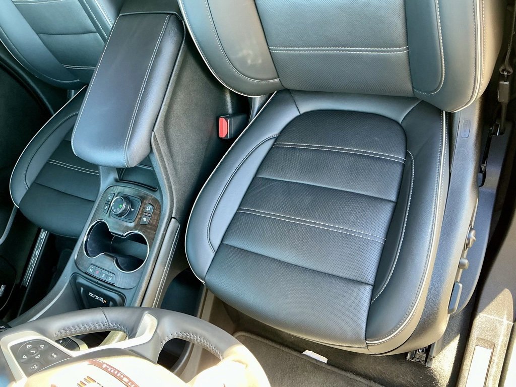 Used 2022 GMC Acadia Denali w/ Denali Ultimate Package image 41