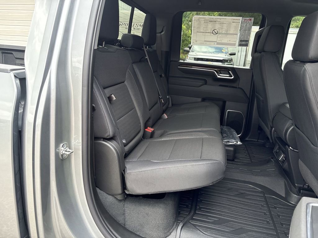 New 2026 GMC Sierra 2500 SLE w/ SLE Value Package; AWD/4WD image 28