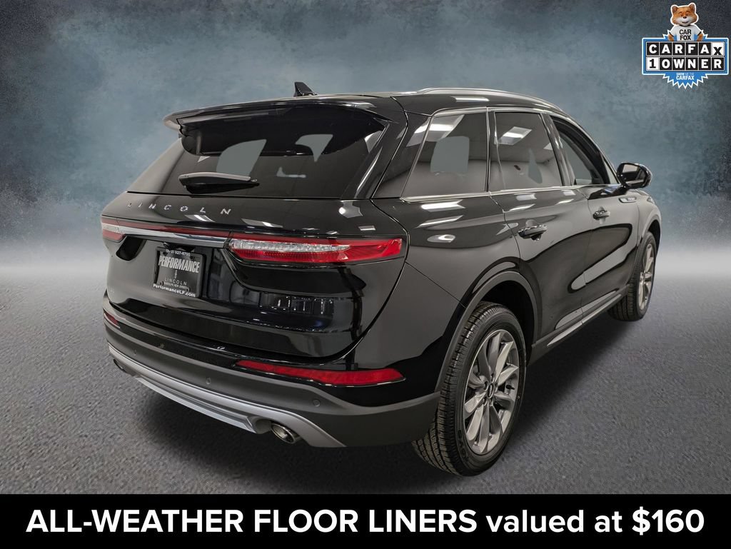 Used 2022 Lincoln Corsair AWD w/ Premium Package image 5