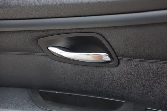 Used 2013 BMW 335i Convertible RWD image 43
