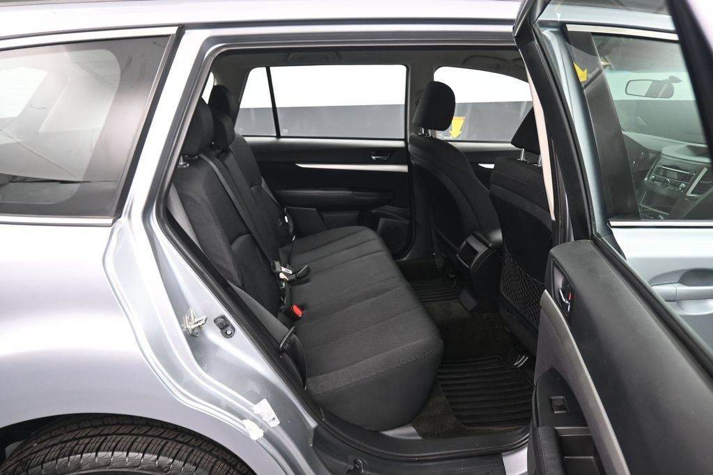 Used 2012 Subaru Outback 2.5i AWD/4WD image 34