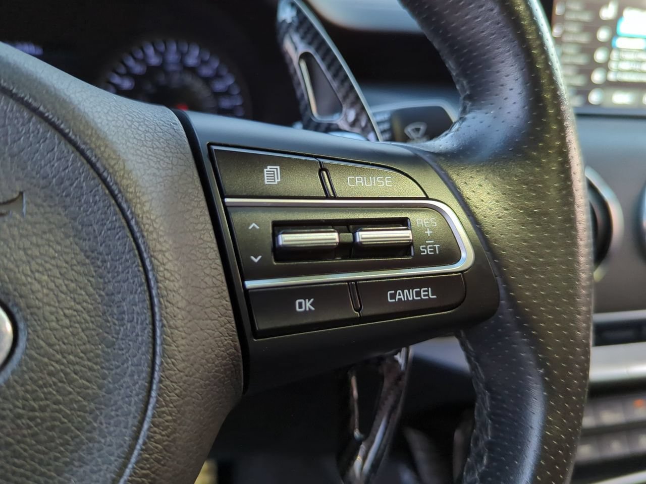 Used 2019 Kia Stinger GT RWD image 12
