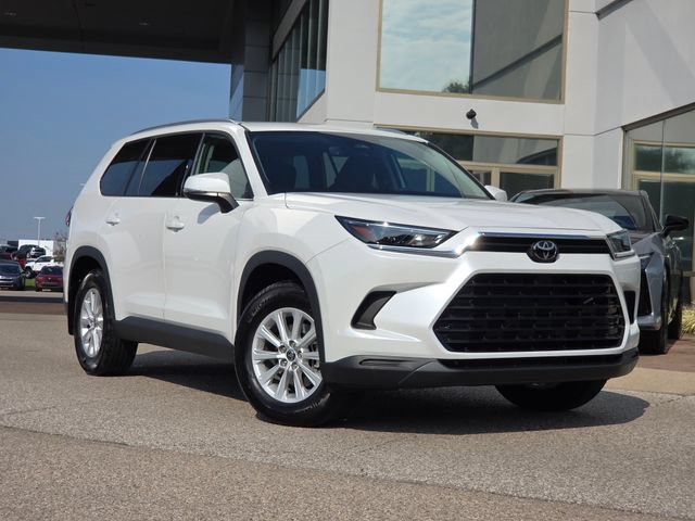 Used 2024 Toyota Grand Highlander AWD image 2