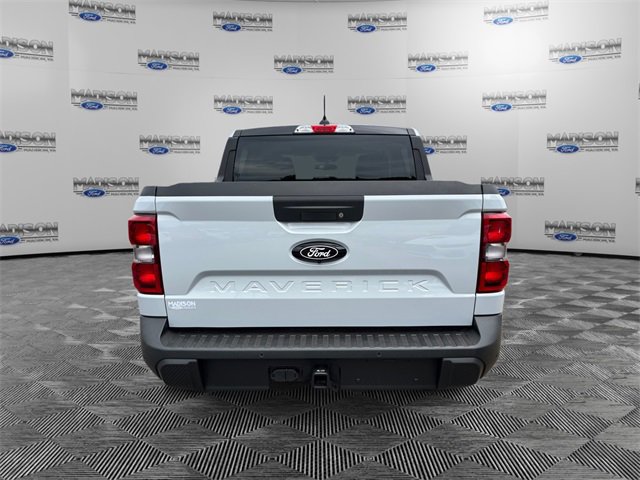 New 2025 Ford Maverick XLT w/ Black Appearance Package image 4