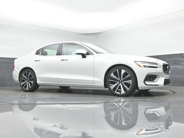 Used 2023 Volvo S60 B5 Ultimate w/ Climate Package image 35
