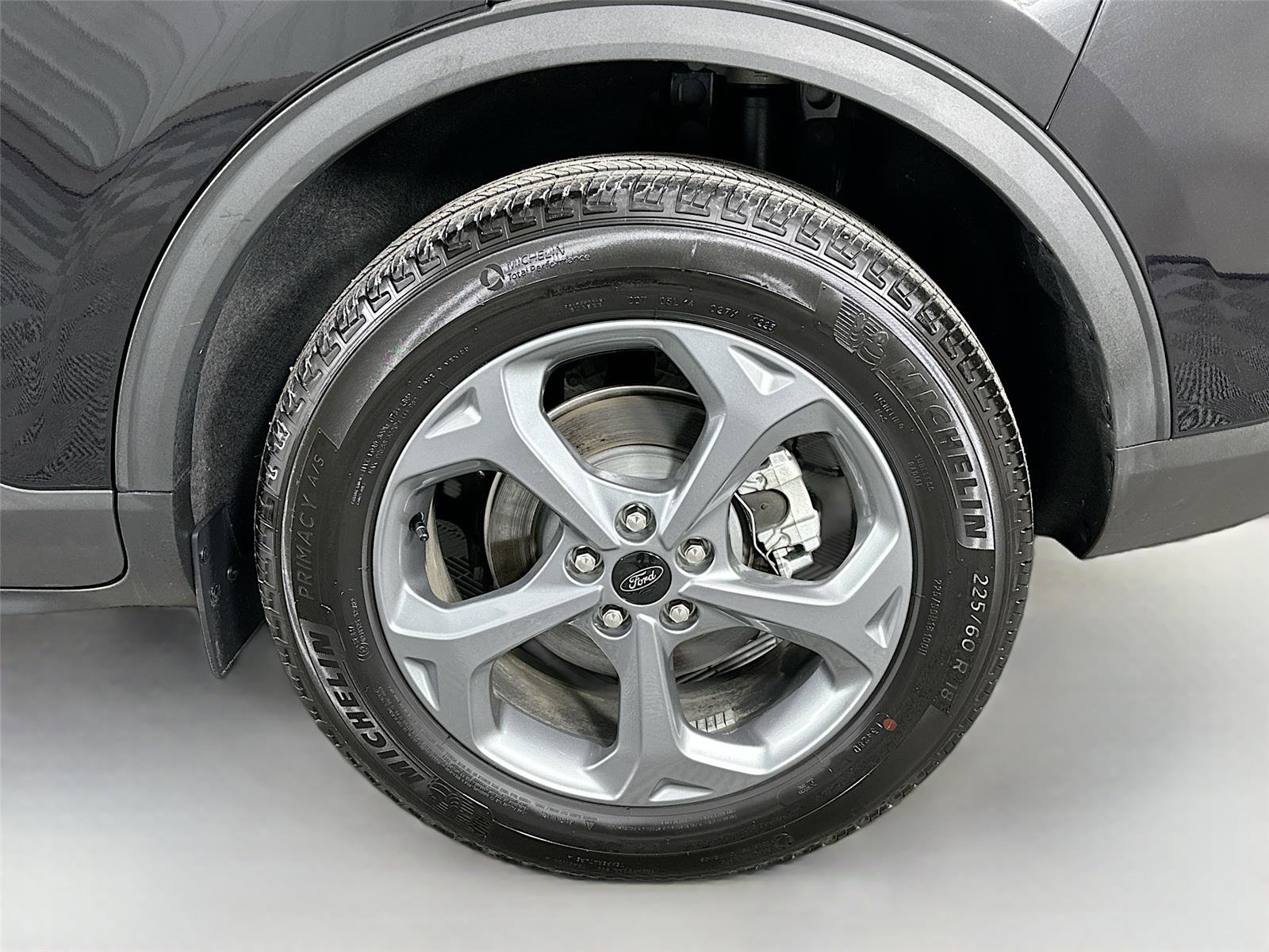 Used 2025 Ford Escape ST-Line image 27