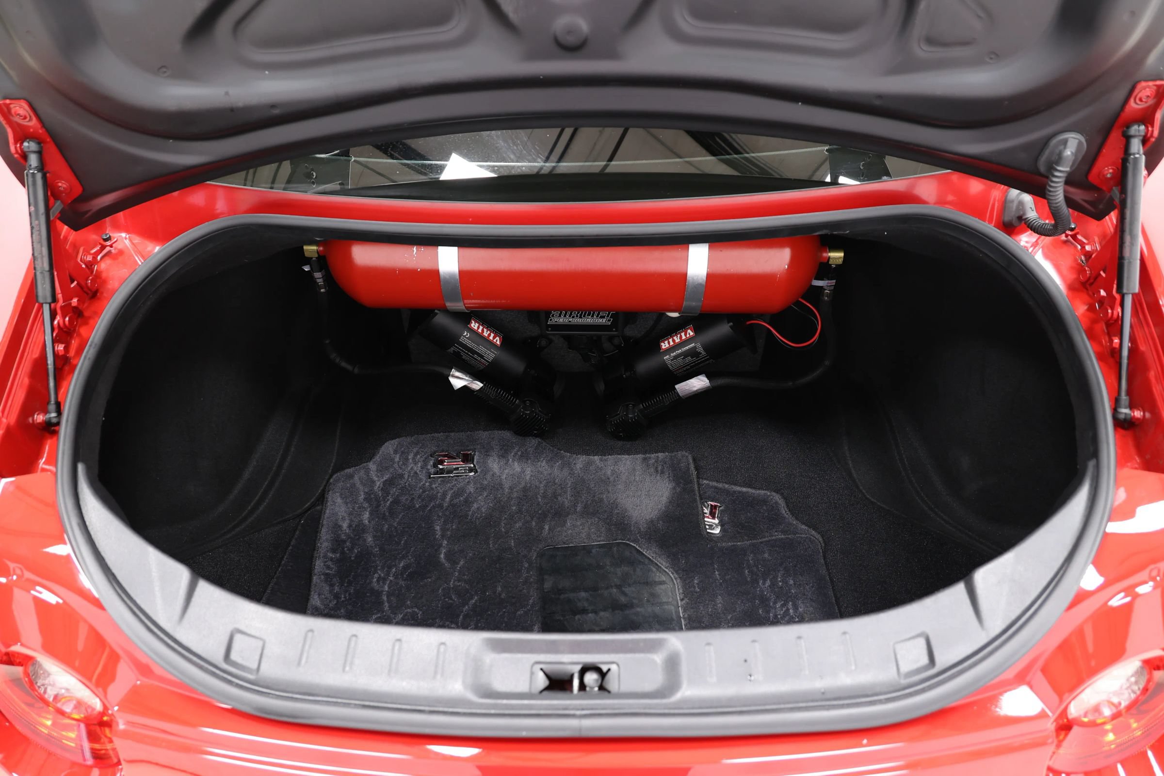 Used 2019 Nissan GT-R Premium w/ Premium Interior Package AWD/4WD image 58