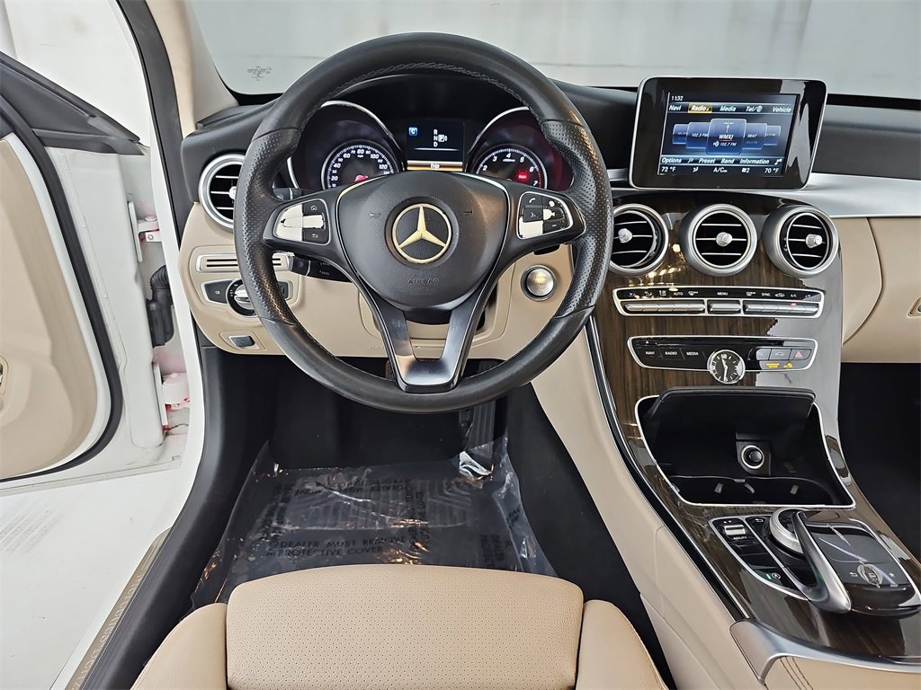 Used 2015 Mercedes-Benz C 300 Sedan image 19