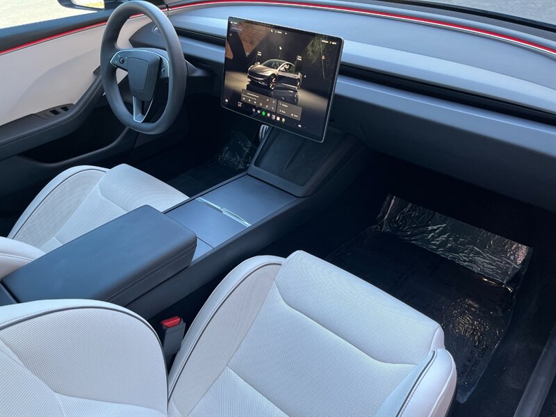 Used 2024 Tesla Model 3 Performance AWD/4WD image 7