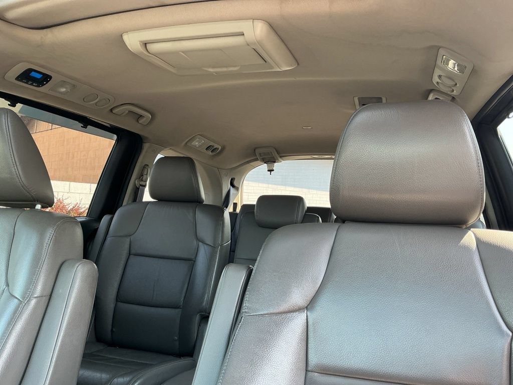 Used 2011 Honda Odyssey Touring image 12