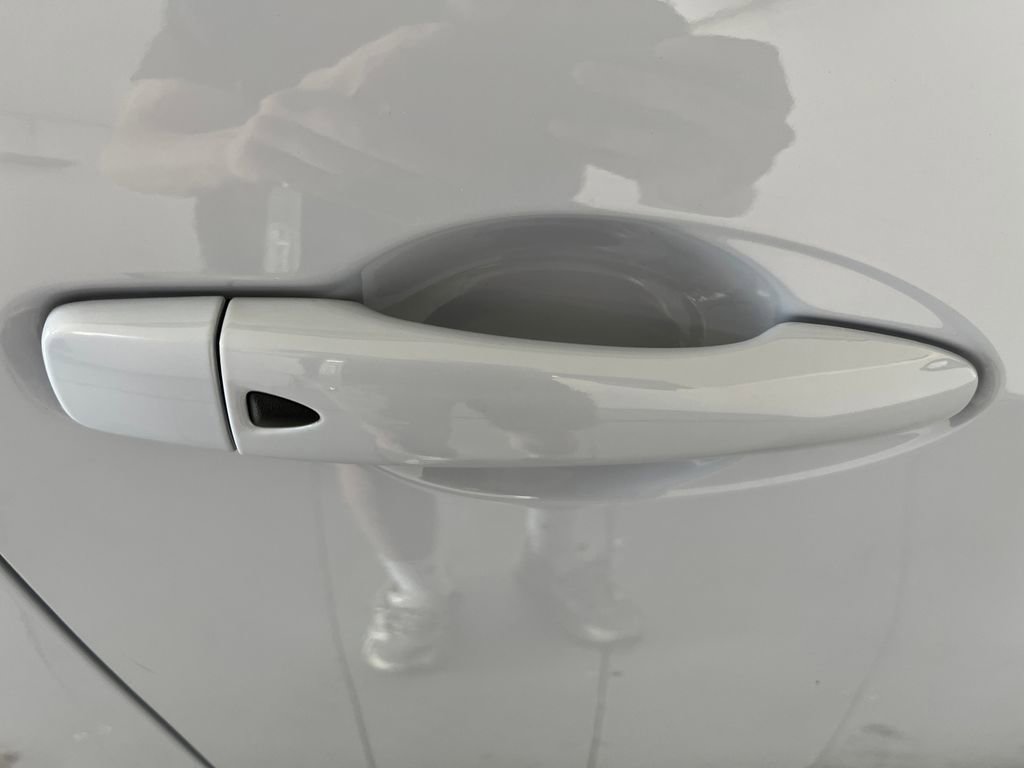 Used 2024 Nissan Versa SR w/ Trunk Package image 48