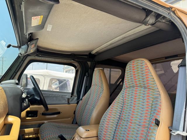 Used 1998 Jeep Wrangler Sport image 32