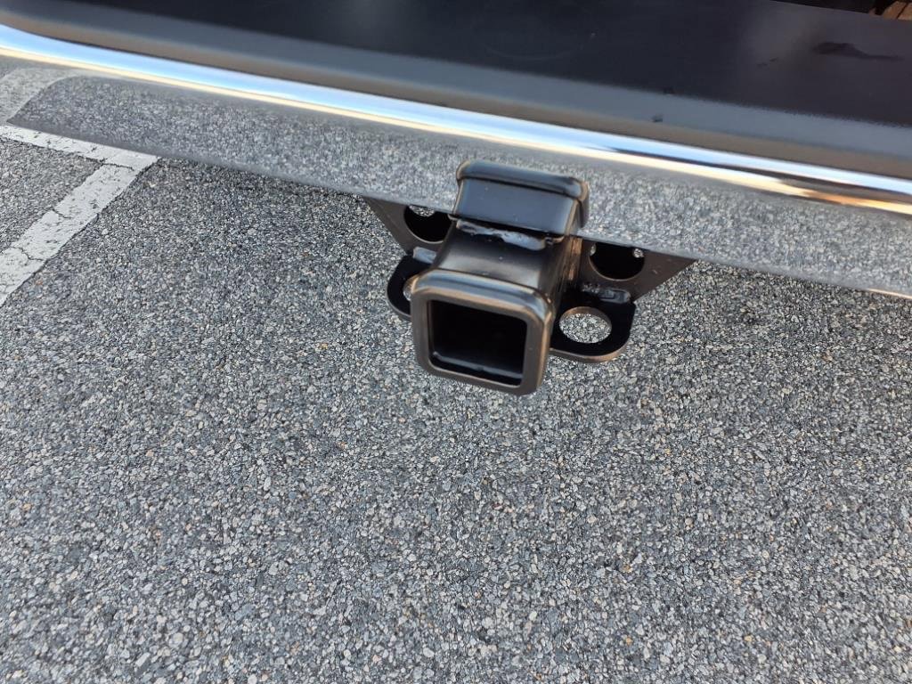 Used 2025 Chevrolet Silverado 1500 LT image 7