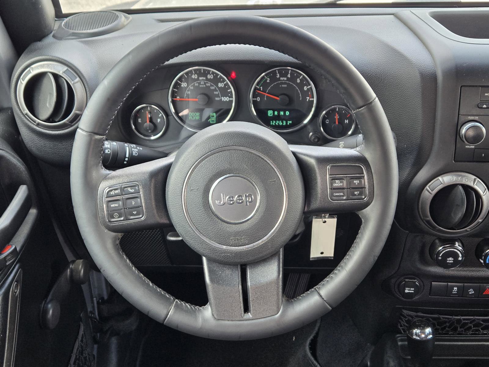 Used 2018 Jeep Wrangler Unlimited Sport w/ Connectivity Group AWD/4WD image 19