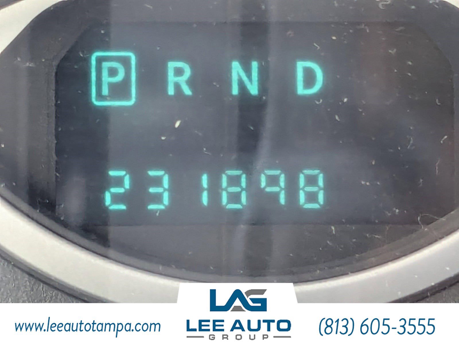 Used 2010 Chrysler Town & Country Touring image 22