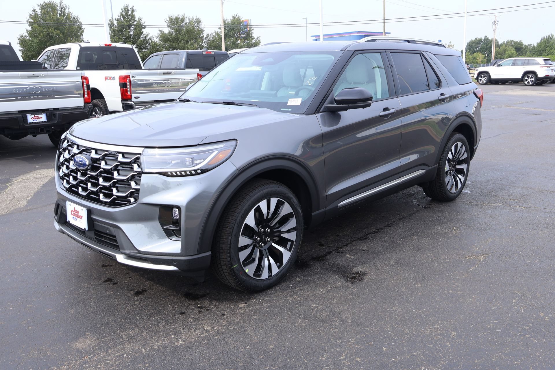 New 2026 Ford Explorer Platinum w/ LUX Leather Package AWD/4WD image 11