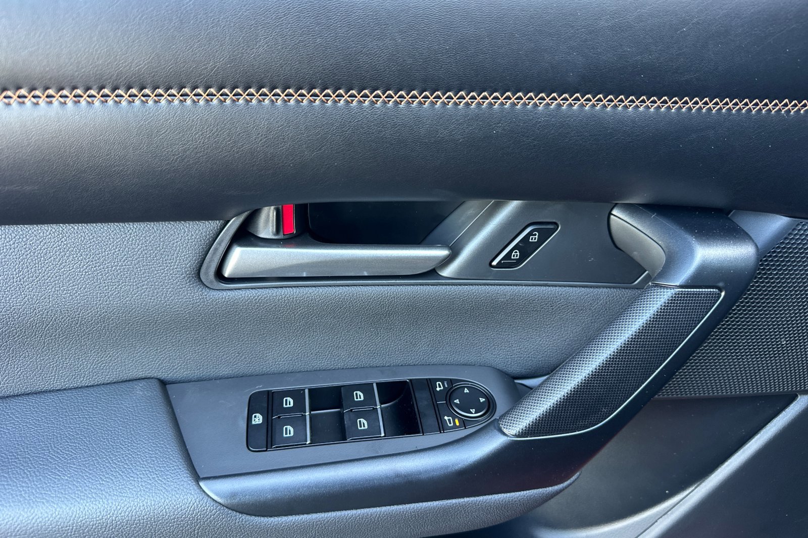 New 2026 MAZDA CX-50 AWD 2.5 Hybrid w/ Weather Package image 11