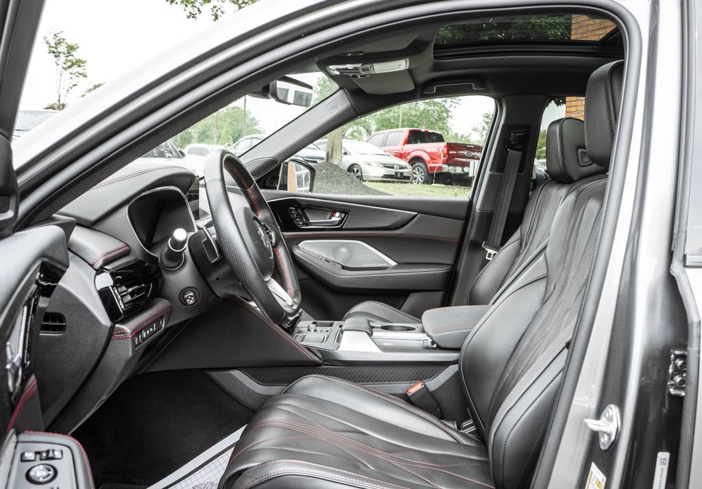 Used 2023 Acura MDX Type S AWD/4WD image 25