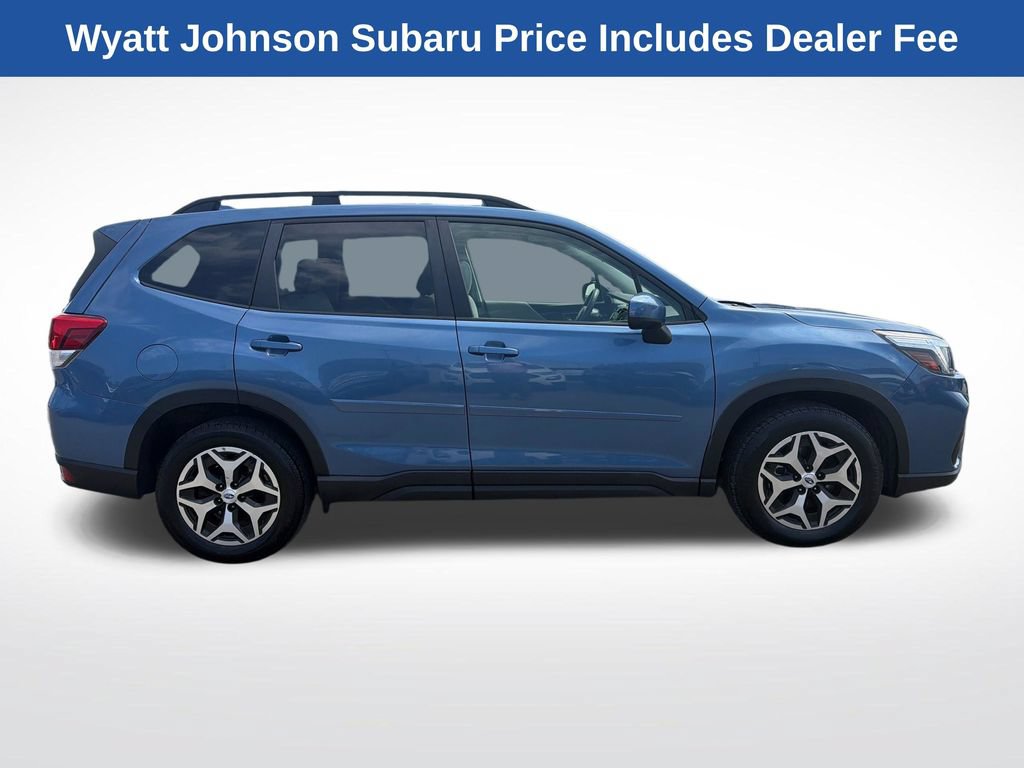Used 2020 Subaru Forester Premium AWD/4WD image 12