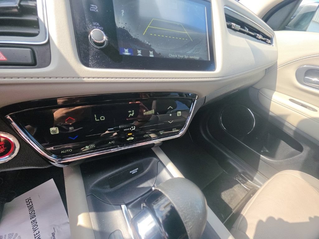 Used 2021 Honda HR-V EX-L image 22
