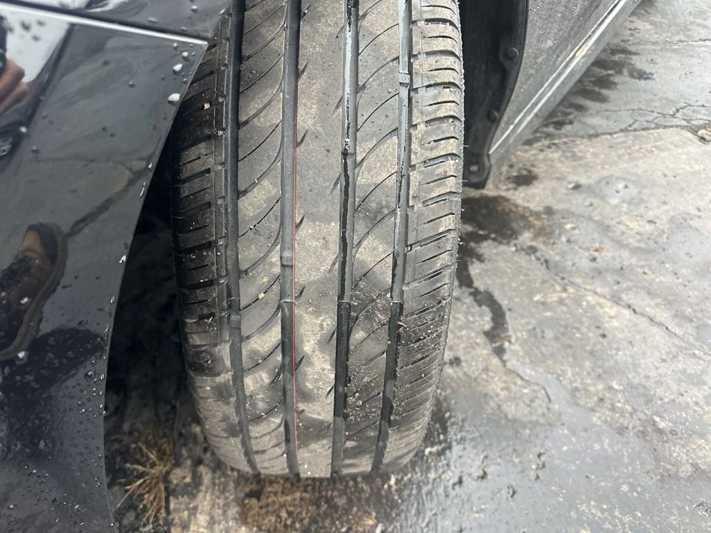 Used 2021 Toyota Camry XSE image 39