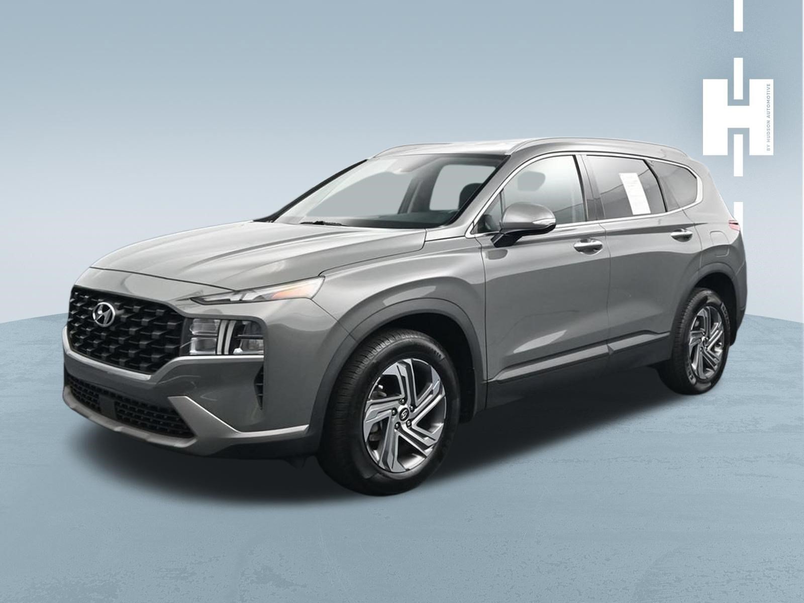 Used 2023 Hyundai Santa Fe SEL w/ Winter Weather Package FWD image 3