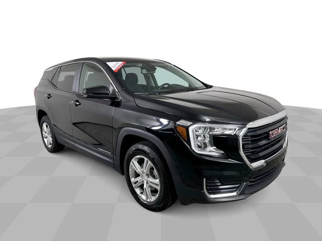 Used 2024 GMC Terrain SLE AWD/4WD image 2
