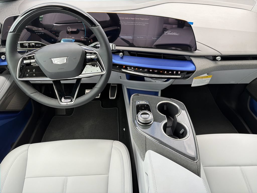 New 2027 Cadillac Optiq Luxury AWD/4WD image 16