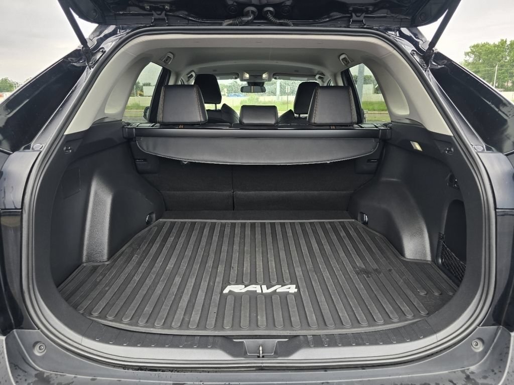 Certified 2023 Toyota RAV4 Adventure AWD/4WD image 18