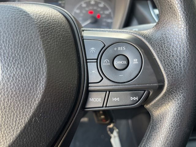 Used 2024 Toyota Corolla LE image 21