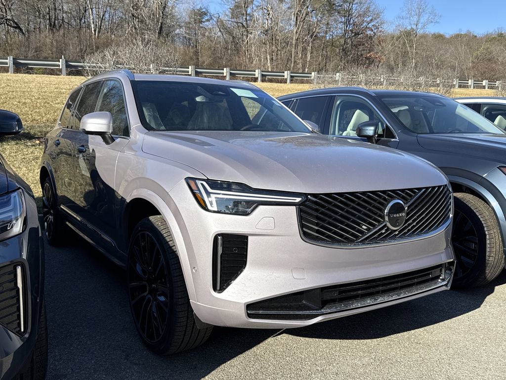 New 2026 Volvo XC90 B6 Plus w/ Protection Package Premier