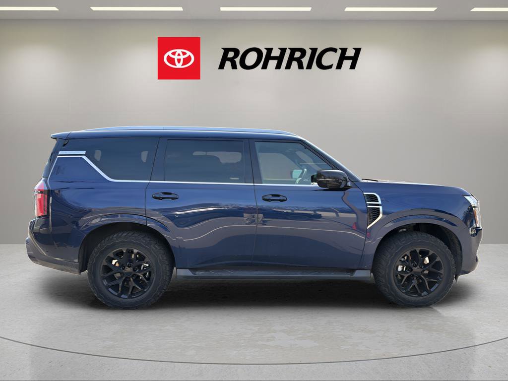 Used 2025 Nissan Armada Platinum AWD/4WD image 2