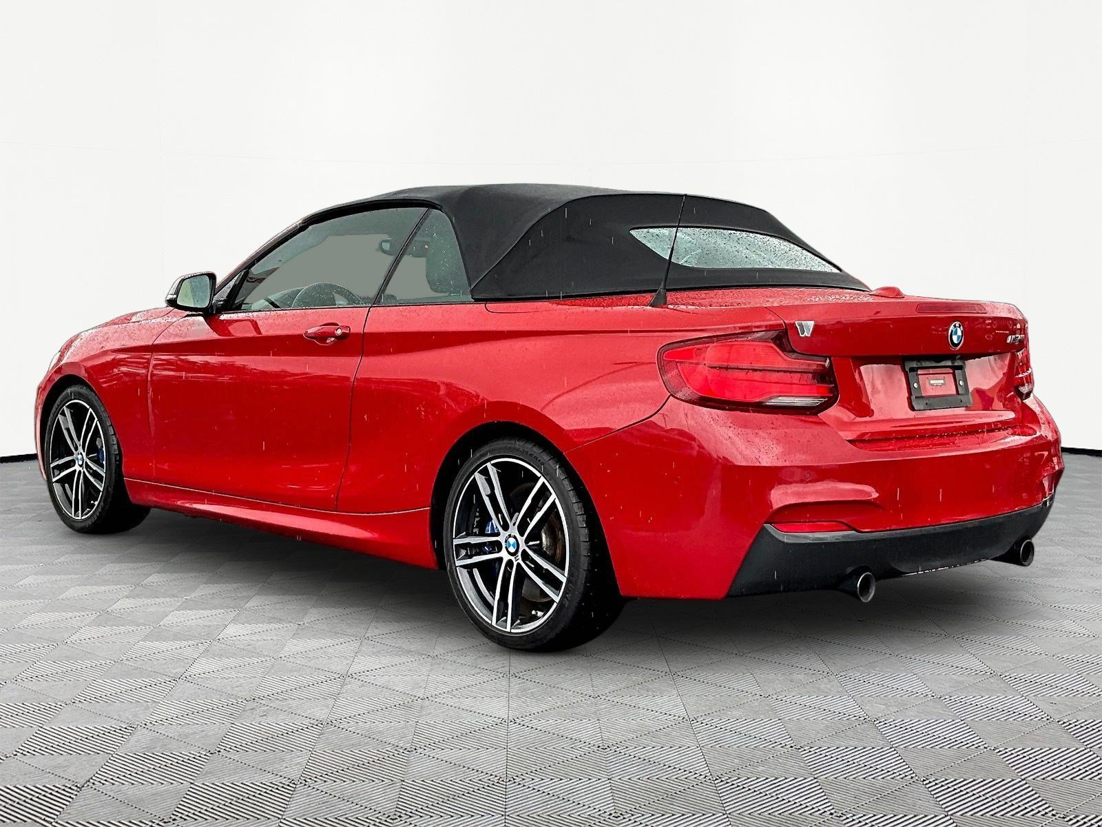 Used 2018 BMW M240i Convertible RWD image 4
